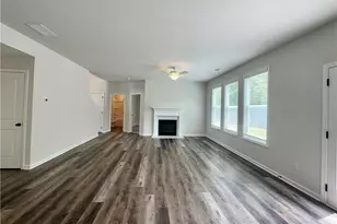 305 Rodeo Dr, Auburn, GA 30011 - Photo 5