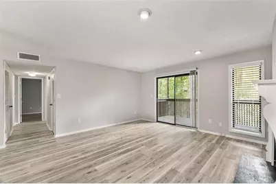 308 Cumberland Court SE, Smyrna, GA 30080 - Photo 17