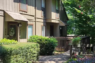 308 Cumberland Ct SE, Smyrna, GA 30080 - Photo 1