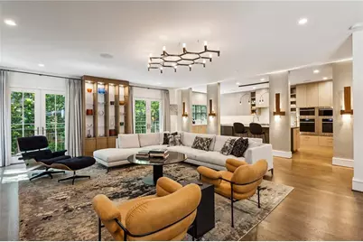 2525 Peachtree Road NE #32, Atlanta, GA 30305 - Photo 11