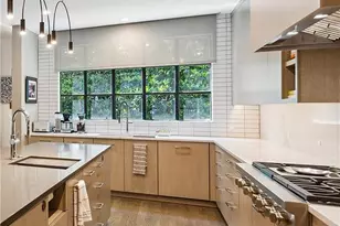 2525 Peachtree Rd NE, Atlanta, GA 30305 - Photo 15