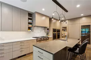 2525 Peachtree Rd NE, Atlanta, GA 30305 - Photo 13