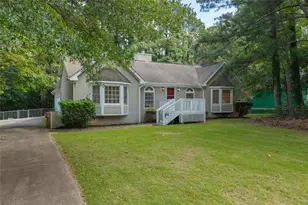 2160 Logan Dr, Jonesboro, GA 30236 - Photo 3
