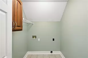 4713 Bedford Glenn, Flowery Branch, GA 30542 - Photo 33