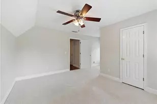 4713 Bedford Glenn, Flowery Branch, GA 30542 - Photo 35