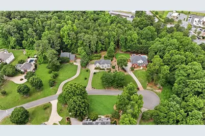 4713 Bedford Glenn, Flowery Branch, GA 30542 - Photo 59