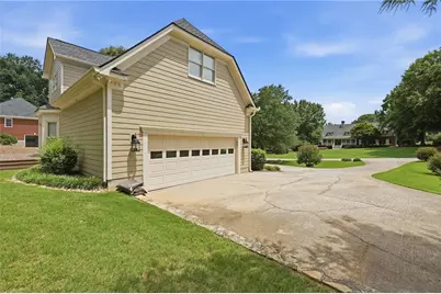 4713 Bedford Glenn, Flowery Branch, GA 30542 - Photo 47