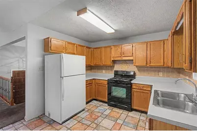 380 N Victoria Road, Woodstock, GA 30189 - Photo 17
