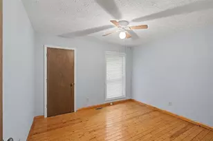 380 N Victoria Rd, Woodstock, GA 30189 - Photo 27