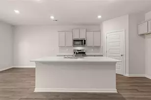 849 Trillium Dr, Locust Grove, GA 30248 - Photo 5