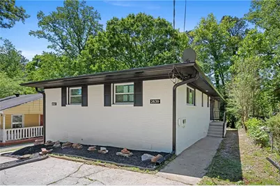 2837 Palm Drive, Atlanta, GA 30344 - Photo 1
