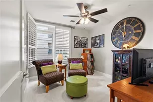 3655 Peachtree Rd NE, Atlanta, GA 30319 - Photo 17