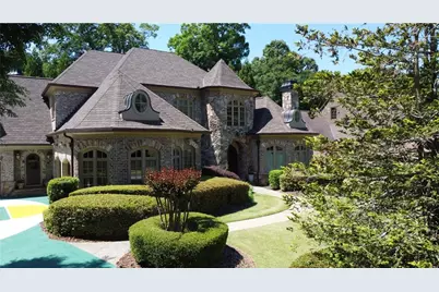 841 Camden Park Court NE, Atlanta, GA 30342 - Photo 5