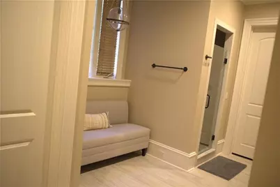 841 Camden Park Court NE, Atlanta, GA 30342 - Photo 19