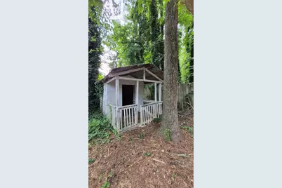 1761 Kristi Drive, Lawrenceville, GA 30043 - Photo 15