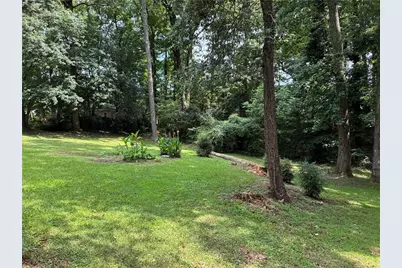 6135 Queens Road, Douglasville, GA 30135 - Photo 15