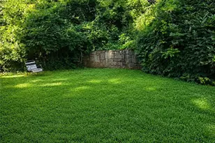 1915 Meadow Ln, Decatur, GA 30032 - Photo 9