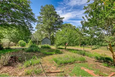 2665 Macedonia Rd, Franklin, GA 30217 - Photo 13