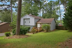 2262 New Castle Cir, Norcross, GA 30071 - Photo 3