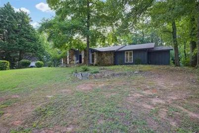 2544 Highland Drive, Conyers, GA 30013 - Photo 3