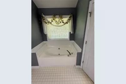 1890 Turtle Creek Way, Lawrenceville, GA 30043 - Photo 17