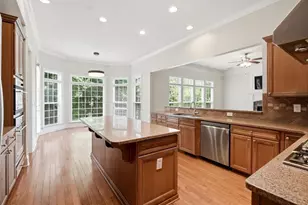 4272 Blue House Ln, Alpharetta, GA 30022 - Photo 9