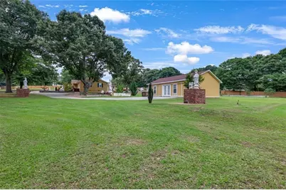 1242 Cooper Road, Snellville, GA 30078 - Photo 11