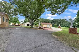 1242 Cooper Rd, Snellville, GA 30078 - Photo 3