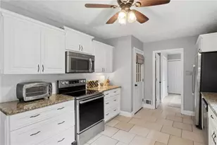 870 Springtime Dr, Lawrenceville, GA 30043 - Photo 19