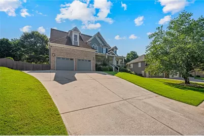 3070 Sweet Basil Lane, Loganville, GA 30052 - Photo 3