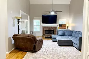 238 Apple Valley Rd, Commerce, GA 30529 - Photo 3