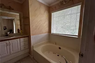 6364 Phillips Ct, Lithonia, GA 30058 - Photo 7