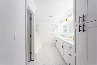 1887 Chedworth Court, Stone Mountain, GA 30087 - Photo 17