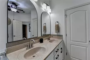 2556 Olney Falls Dr, Braselton, GA 30517 - Photo 31