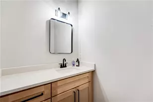 709 Emily Pl NW, Atlanta, GA 30318 - Photo 23