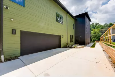 709 Emily Place NW, Atlanta, GA 30318 - Photo 5