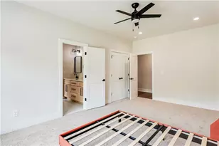 709 Emily Pl NW, Atlanta, GA 30318 - Photo 33