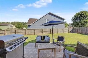 129 Hidden Lake Cir, Canton, GA 30114 - Photo 35