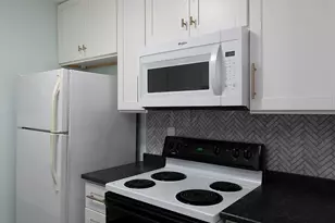 3655 Habersham Rd NE, Atlanta, GA 30305 - Photo 9