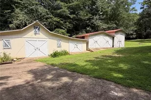 329 Riverbend Dr Dr, Royston, GA 30662 - Photo 9