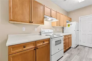 4932 Vireo Dr, Flowery Branch, GA 30542 - Photo 13