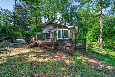 2070 Clay Drive NE, Sandy Springs, GA 30350 - Photo 43