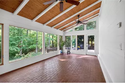2070 Clay Drive NE, Sandy Springs, GA 30350 - Photo 5