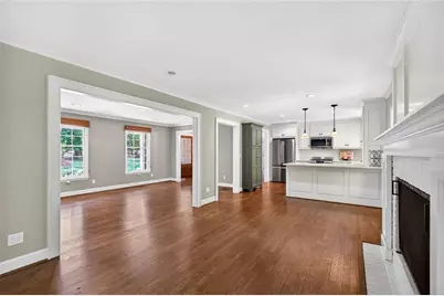 2070 Clay Drive NE, Sandy Springs, GA 30350 - Photo 9