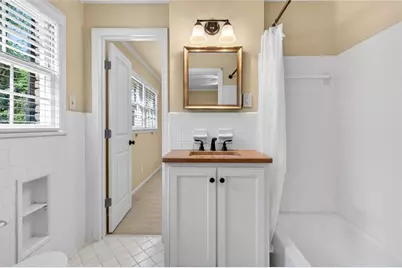2070 Clay Drive NE, Sandy Springs, GA 30350 - Photo 21