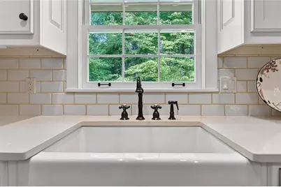 2070 Clay Drive NE, Sandy Springs, GA 30350 - Photo 17