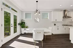 1297 Cauley Creek Overlook, Duluth, GA 30097 - Photo 15