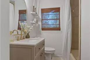 702 Burbank Dr, Smyrna, GA 30080 - Photo 17
