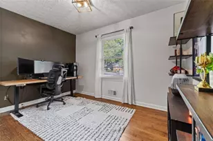 702 Burbank Dr, Smyrna, GA 30080 - Photo 19