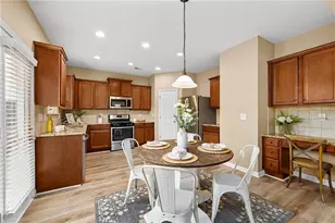 523 Gardenview Rd, Canton, GA 30114 - Photo 3